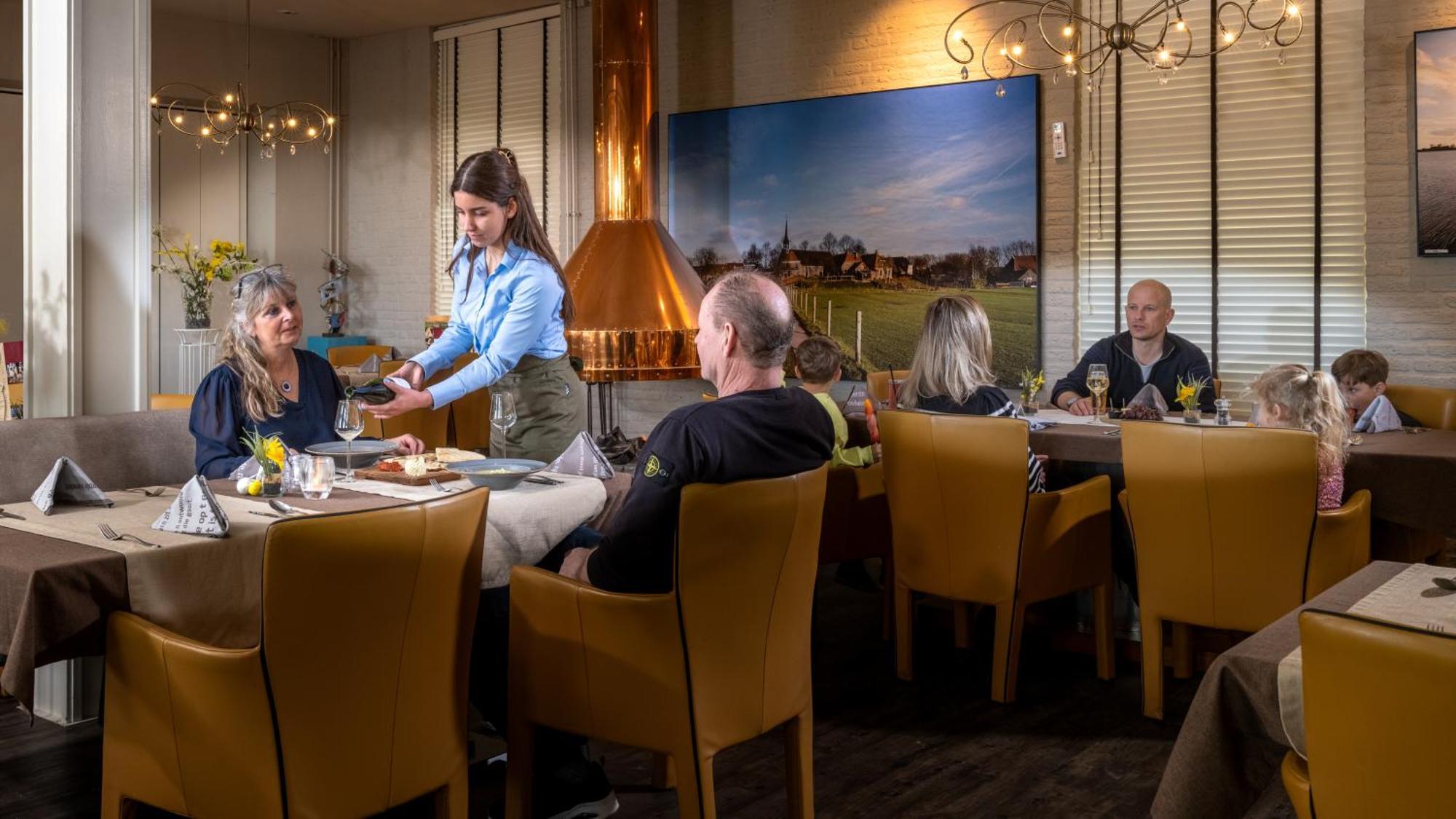 Best Western Plus Hotel Restaurant 爱德华 外观 照片